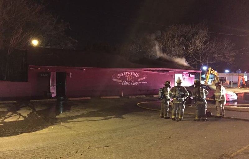 Firefighters on scene (FOX Carolina/ Jan. 26, 2018)