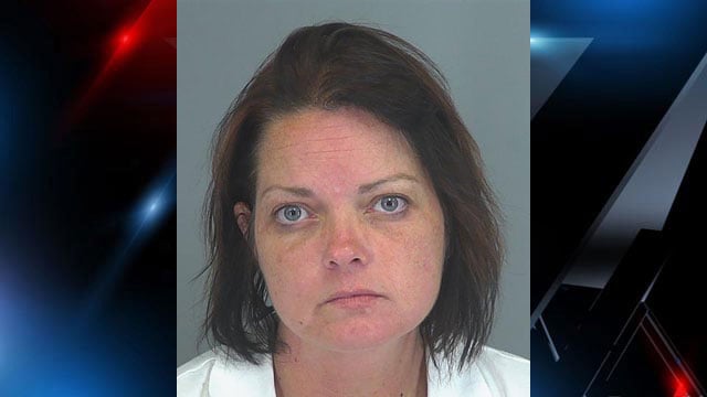 Deputies: Dollar General employee charged after deposit never ma - FOX ...